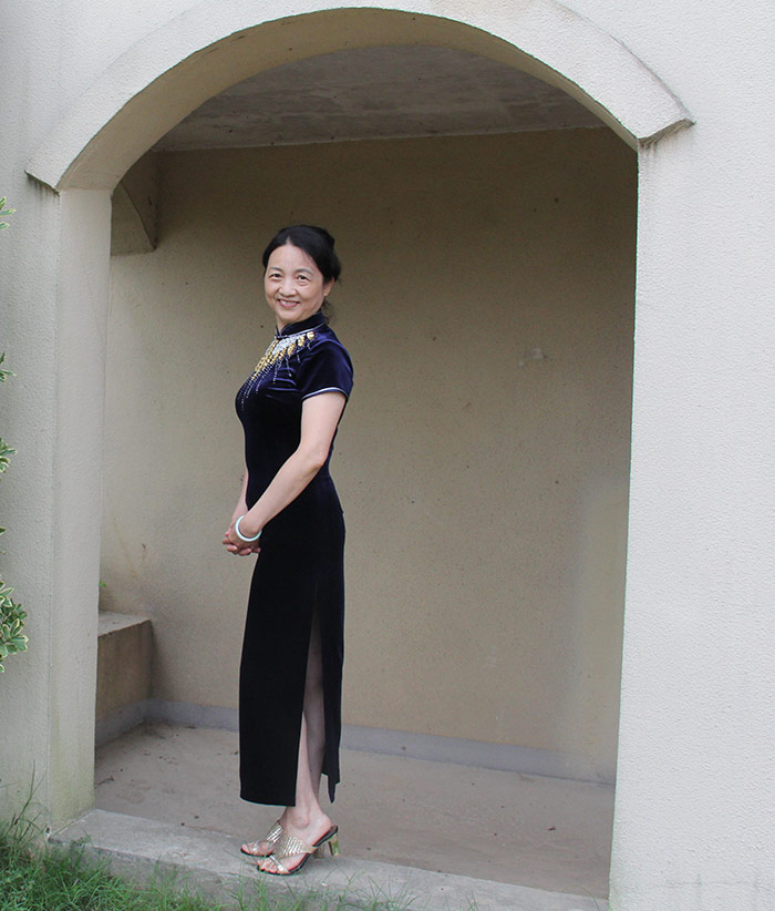 精品绣花旗袍  QXY036