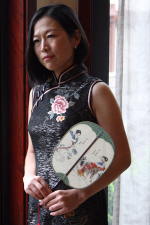 精品绣花旗袍  QXY050