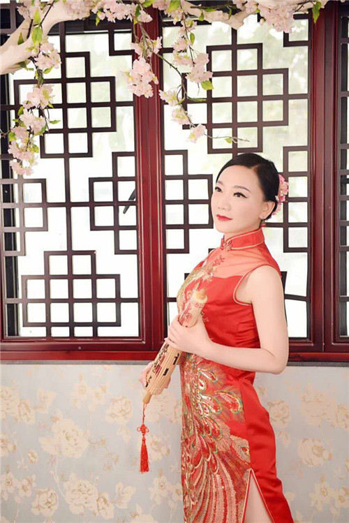 精品绣花旗袍  QXY051